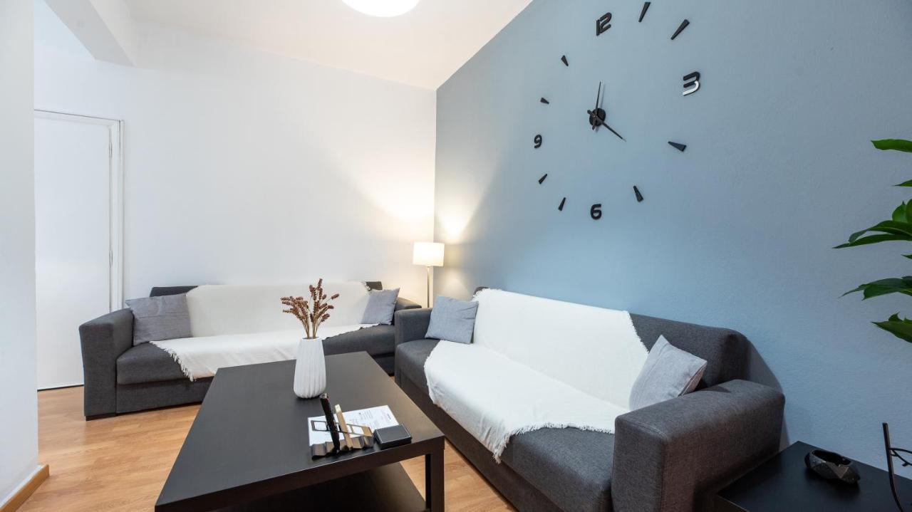 Aelia Apartment 아르테미다 외부 사진